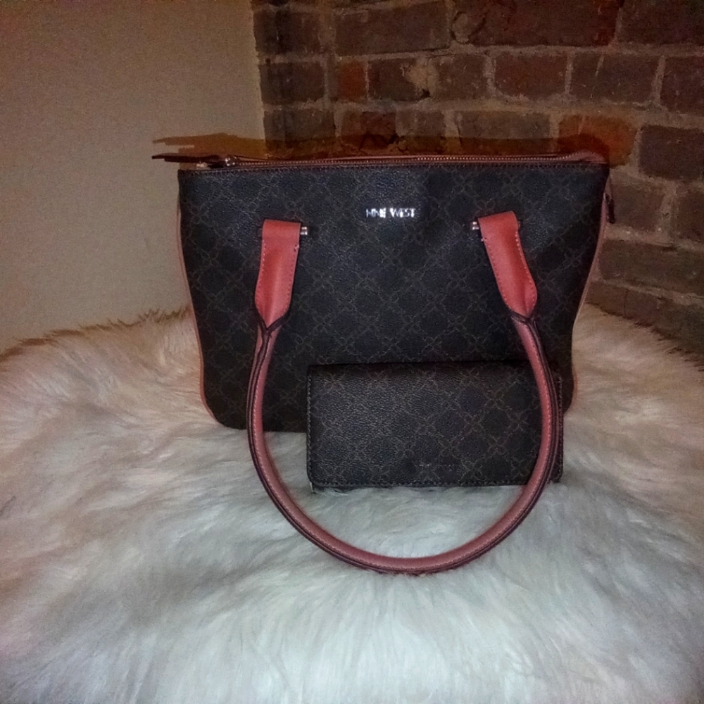 NINE WEST SET: Tote with Matching Wallet